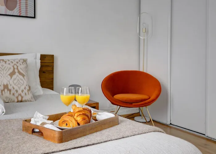 Bnbnova - Eiffel Tower & Champ De Mars Apartman *