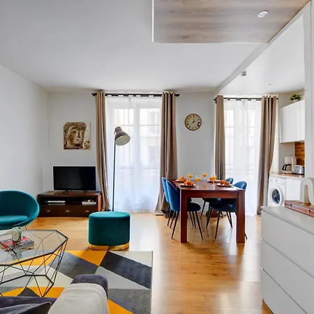 Bnbnova - Eiffel Tower & Champ De Mars * パリ